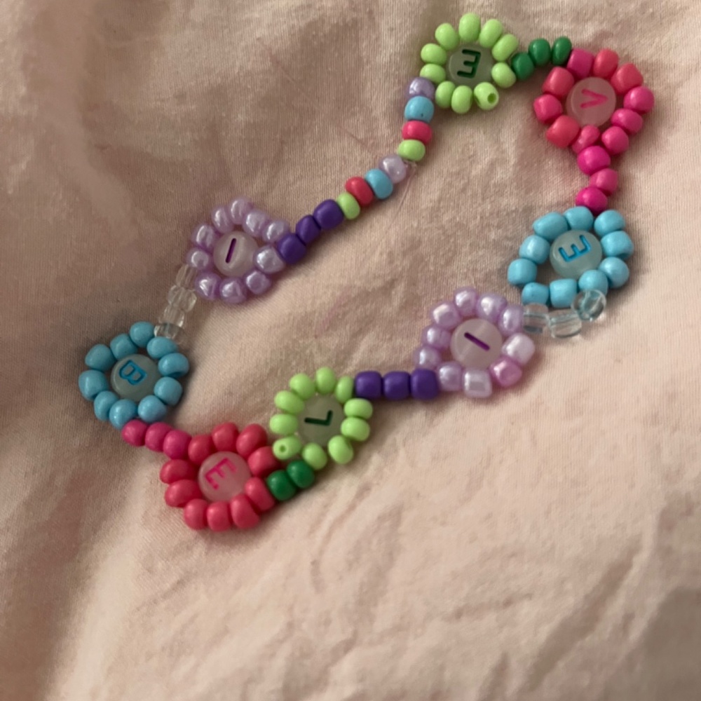 Friendship Bracelets - Picture 9 of 10